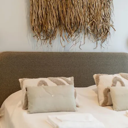 דירה Unique With Comforts And Sauna *