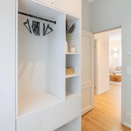 דירה Unique With Comforts And Sauna